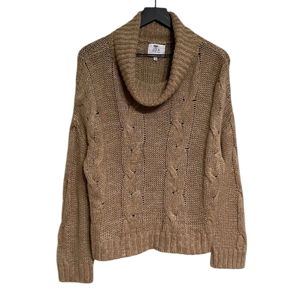 J.O.A. Camel colored Cozy Brown Cable Knit Sweater